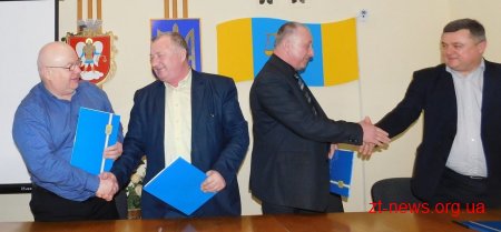 Овруцька, Олевська, Народицька та Словечанська територіальні громади підписали Меморандум про партнерство
