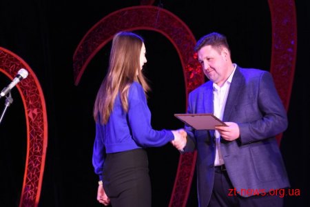 Ігор Гундич та Володимир Ширма привітали жінок-педагогів та медиків зі святом весни