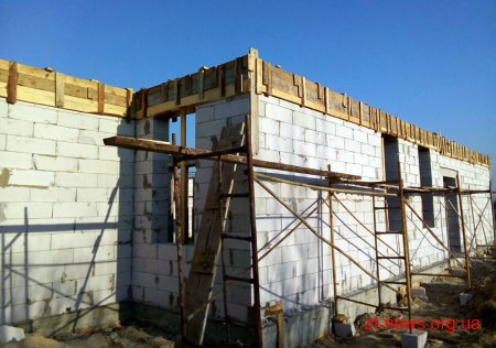 Як будують амбулаторії нового типу на Житомирщині?