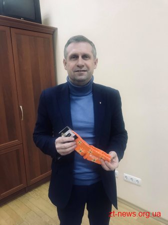 Житомирян запрошують долучитися до міжнародного флешмобу #LotsOfSocks