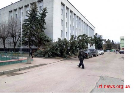 Рятувальники області ліквідовують наслідки погодних умов
