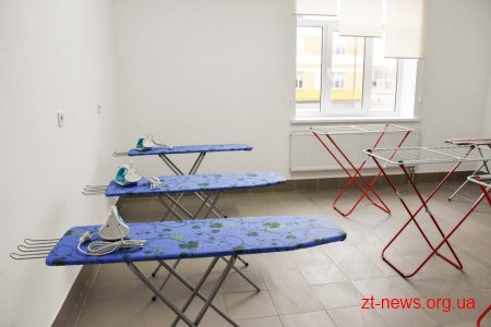 На Житомирщині Петро Порошенко відкрив перші 4 гуртожитки для військових