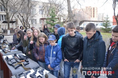 Юні вартові правопорядку познайомились з діяльністю поліцейських Корпусу оперативно-раптової дії Житомирщини
