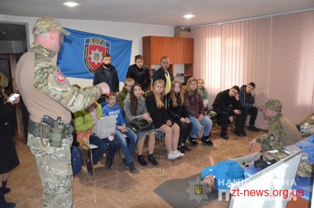 Юні вартові правопорядку познайомились з діяльністю поліцейських Корпусу оперативно-раптової дії Житомирщини