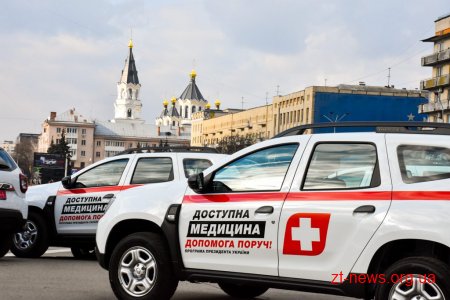 22 автомобілі «Renault Duster» отримали лікарі Житомирщини, які працюють в селах