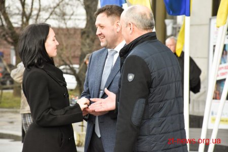 22 автомобілі «Renault Duster» отримали лікарі Житомирщини, які працюють в селах