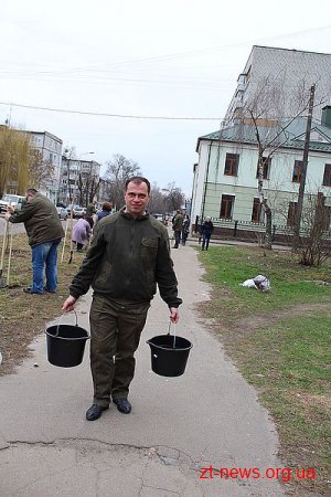 В День лісу в Житомирі посадили дерева