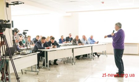 Керівники ОТГ Житомирщини переймали досвід громади Дніпропетровської області та ділилися своїми напрацюваннями