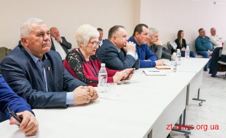 Керівники ОТГ Житомирщини переймали досвід громади Дніпропетровської області та ділилися своїми напрацюваннями