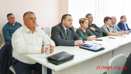 Керівники ОТГ Житомирщини переймали досвід громади Дніпропетровської області та ділилися своїми напрацюваннями
