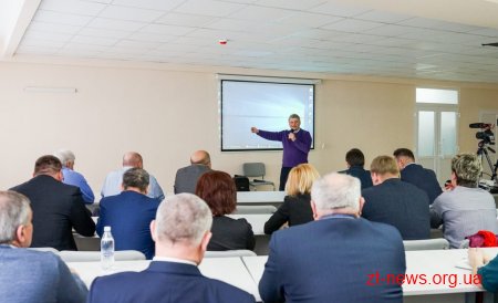 Керівники ОТГ Житомирщини переймали досвід громади Дніпропетровської області та ділилися своїми напрацюваннями