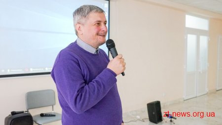 Керівники ОТГ Житомирщини переймали досвід громади Дніпропетровської області та ділилися своїми напрацюваннями