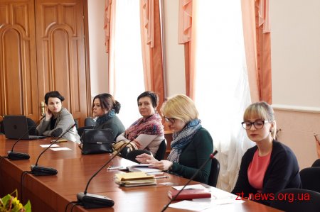 Як піклуватися про своє здоров’я та цінувати себе – про це дізнавалися житомирянки у рамках проекту «Успішна жінка»