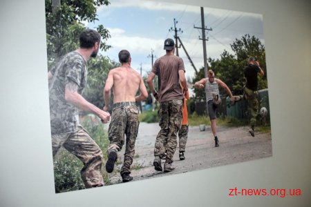Водні процедури, скандинавська хода – як лікують у Центрі вертебрології