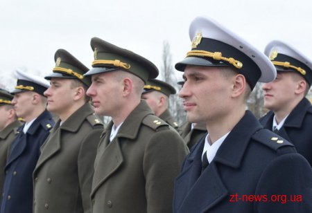 Близько 150 лейтенантів стали першими цьогоріч випускниками у Житомирському військовому інституті