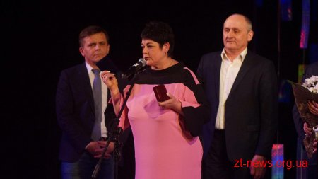 Геннадій Зубко та керівники області й міста привітали колектив театру ім. І. Кочерги із Міжнародним днем театру
