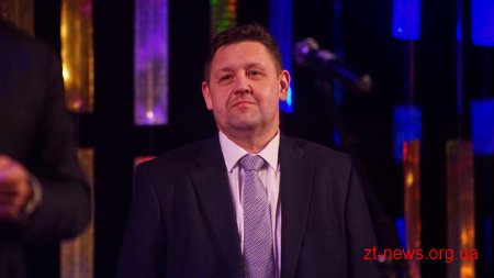 Геннадій Зубко та керівники області й міста привітали колектив театру ім. І. Кочерги із Міжнародним днем театру