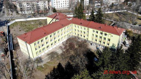 У Житомирі триває реконструкція онкодиспансеру: розпочалися внутрішні роботи