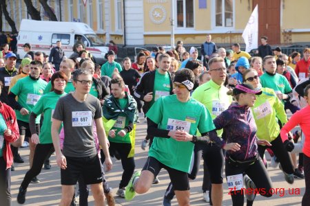 У Житомирі пройшов благодійний забіг «Біжу за життя»