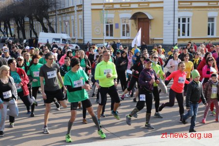 У Житомирі пройшов благодійний забіг «Біжу за життя»