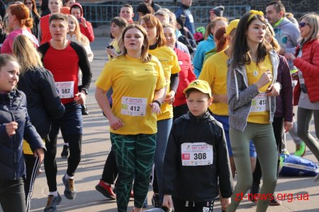 У Житомирі пройшов благодійний забіг «Біжу за життя»