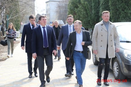 Стан ремонтних робіт на житомирських стадіонах «Полісся» та «Спартак» оглянув Геннадій Зубко