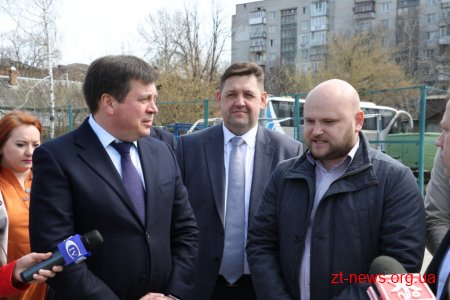 Стан ремонтних робіт на житомирських стадіонах «Полісся» та «Спартак» оглянув Геннадій Зубко