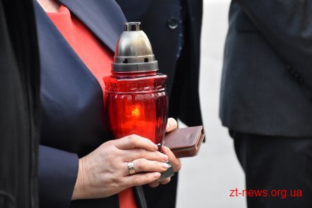 У Житомирі вшанування пам’ять жертв Катинської трагедії та авіакатастрофи під Смоленськом