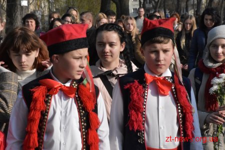У Житомирі вшанування пам’ять жертв Катинської трагедії та авіакатастрофи під Смоленськом