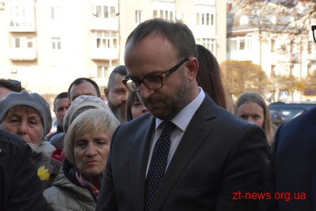 У Житомирі вшанування пам’ять жертв Катинської трагедії та авіакатастрофи під Смоленськом