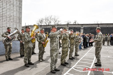 43 юнаків Житомирщини відправили на строкову військову службу
