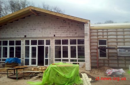 Будівництво сільських амбулаторій нового зразка в області триває