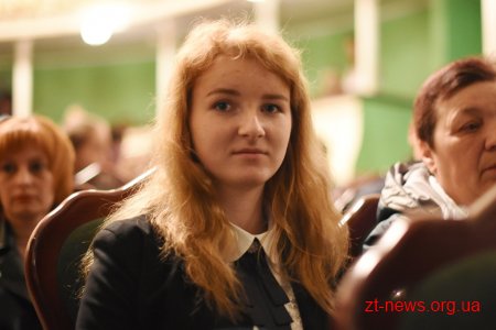Понад 170 дітей-сиріт з усієї області привітали із закінченням навчання