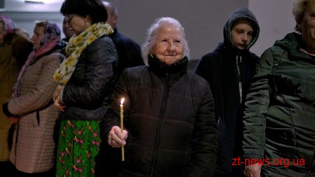 Тисячі житомирян освятили великодні кошики