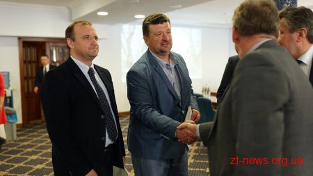 Співробітництво між Україною і Республікою Білорусь є активним на усіх напрямках