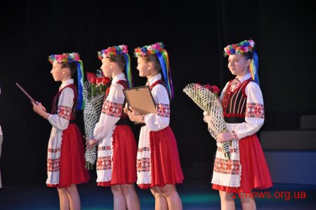 Академічному ансамблю танцю «Сонечко» - 45 років