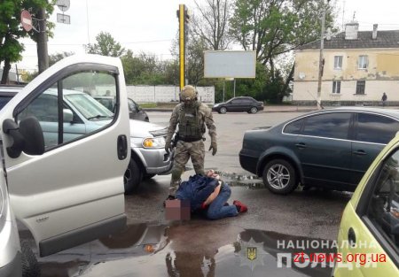 Житомирські поліцейські перекрили міжнародний канал поставки кокаїну з Євросоюзу