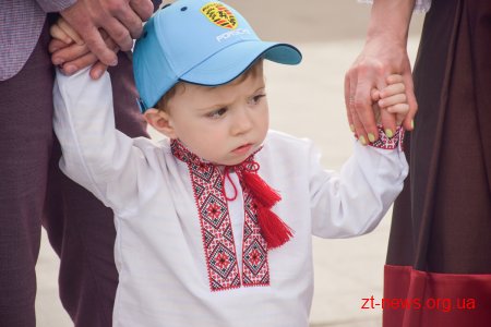 У Житомирі пройшла масштабна Вишивана хода