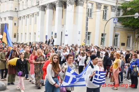 У Житомирі пройшла масштабна Вишивана хода