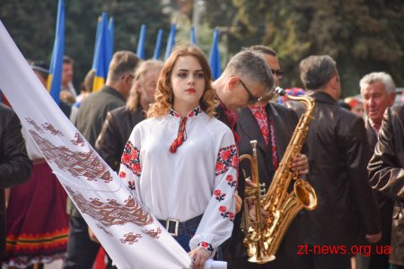 У Житомирі пройшла масштабна Вишивана хода
