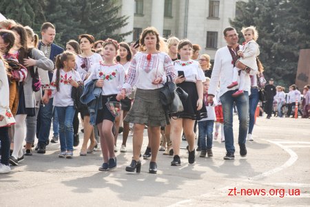 У Житомирі пройшла масштабна Вишивана хода