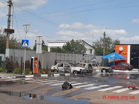 Рятувальники загасили пожежу на автозаправці у Житомирі