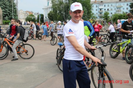 Велодень в Житомирі зібрав понад три тисячі учасників