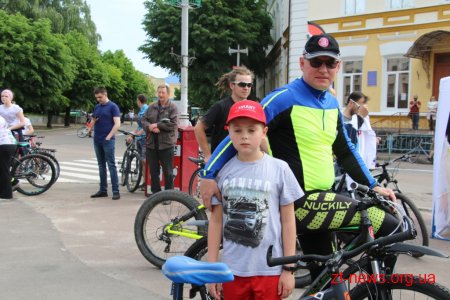 Велодень в Житомирі зібрав понад три тисячі учасників