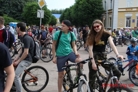 Велодень в Житомирі зібрав понад три тисячі учасників