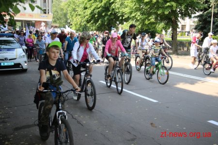 Велодень в Житомирі зібрав понад три тисячі учасників