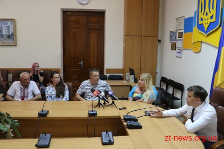 Учасники проекту «Bus of Heroes» повернулись до Житомира
