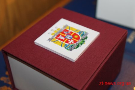У обласній лікарні ім. О.Ф. Гербачевського привітали медичних працівників