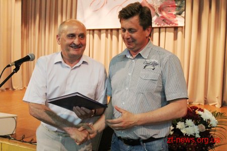 У обласній лікарні ім. О.Ф. Гербачевського привітали медичних працівників