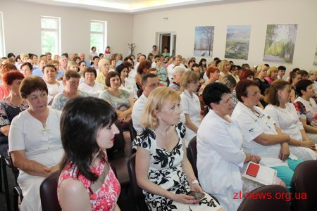 У обласній лікарні ім. О.Ф. Гербачевського привітали медичних працівників